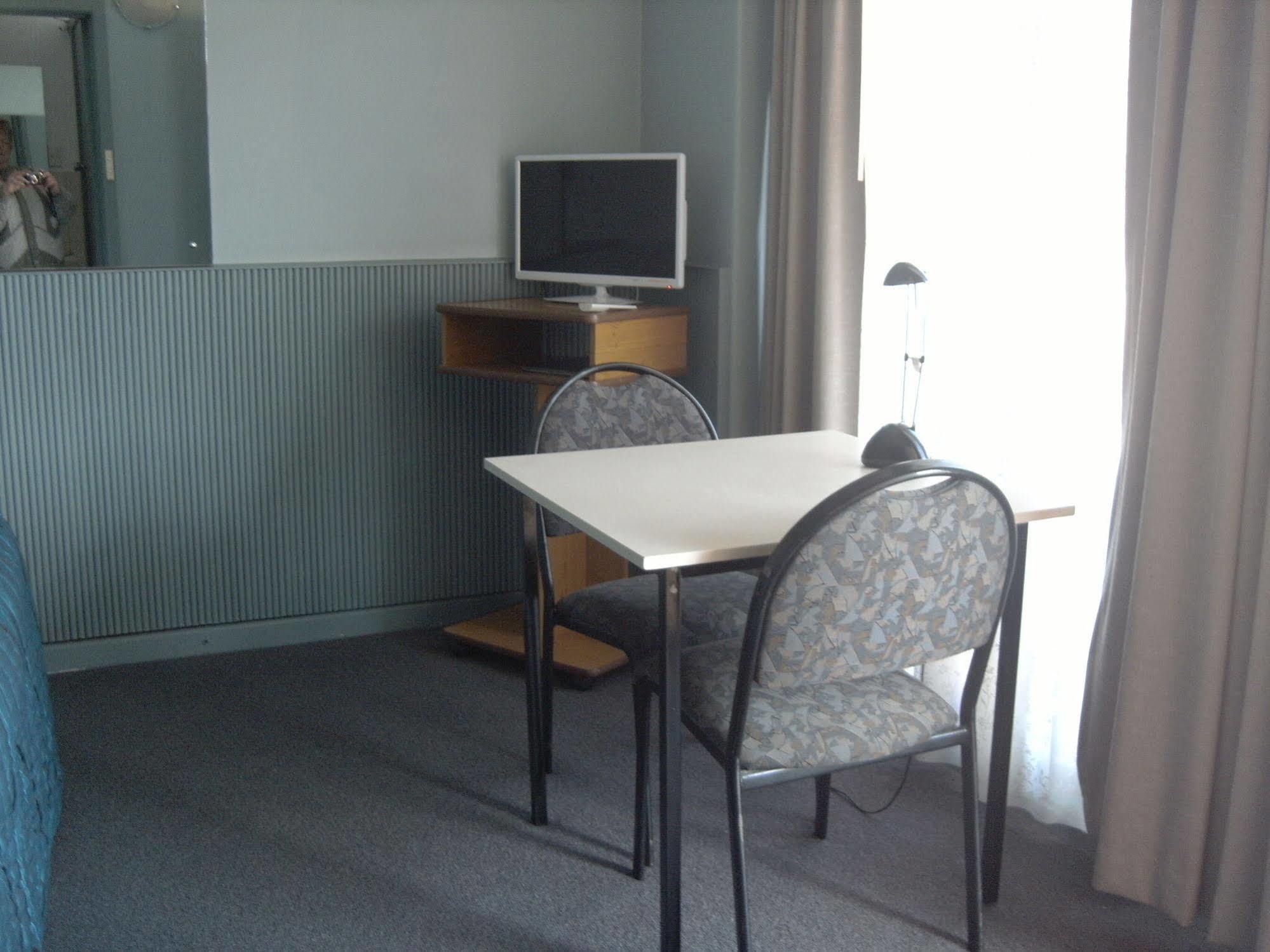 Travellers Rest Motel Bairnsdale Exteriör bild
